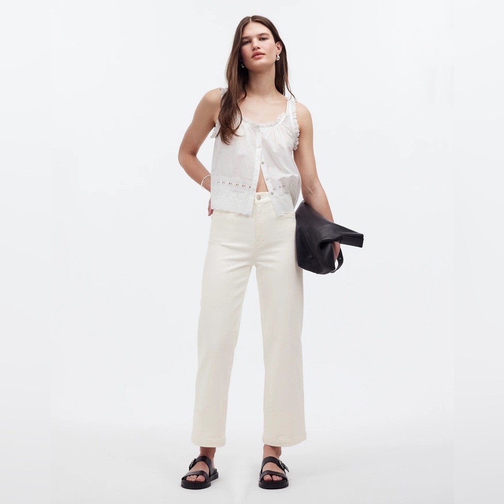 The Petite Wide-Leg Crop Jean